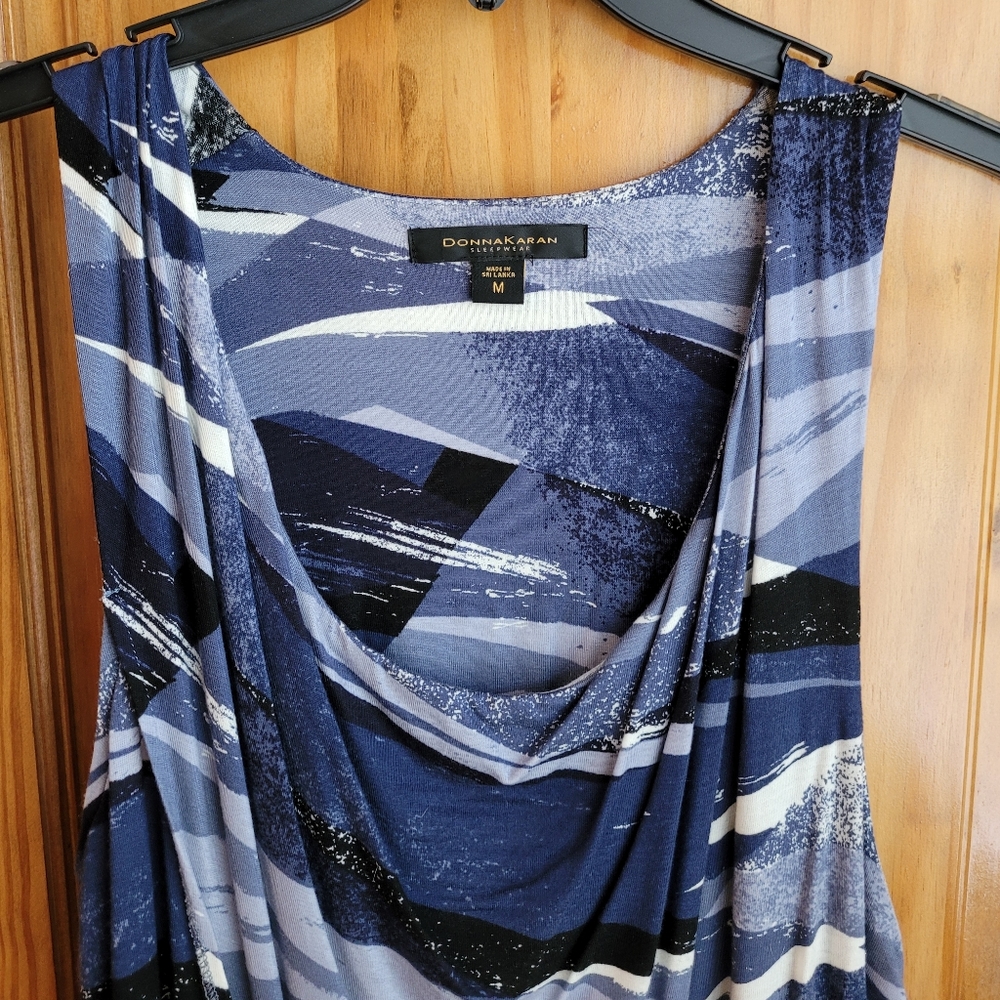 Donna Karan Sleep Shirt Size M Blue Tones